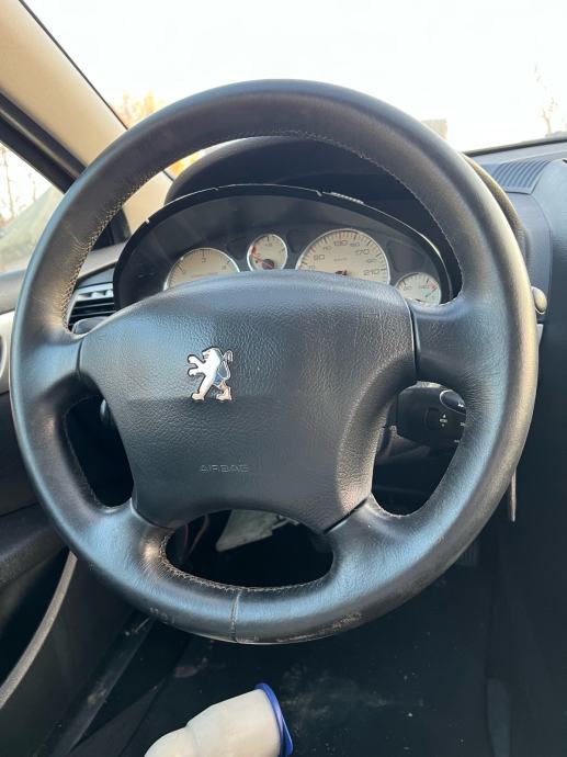 Peugeot 407 volan