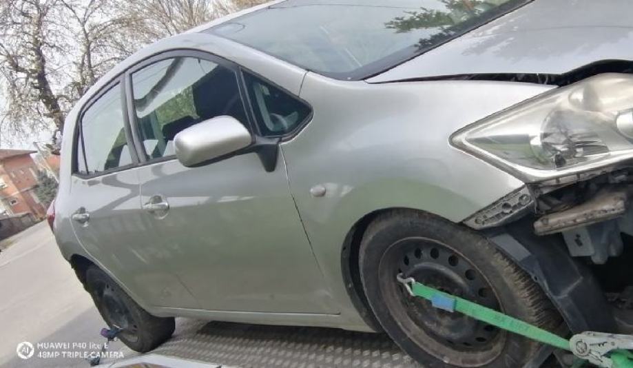 TOYOTA AURIS 08G ARMATURA, AIRBAG VOLANA, SUVOZACA,