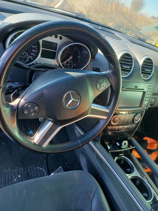 Zračni jastuk tabla mercedes ml w164