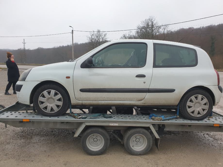 Renault Clio 1,5 dCi 48 KW 2004.g. ---stup volana---------------------