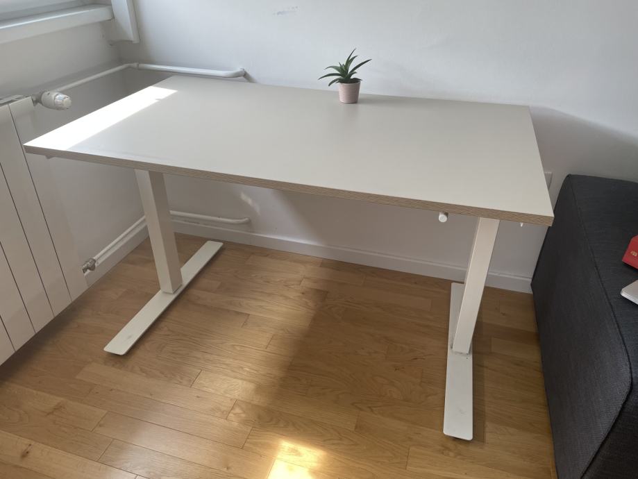 Podizni radni stol IKEA Trotten 120x70