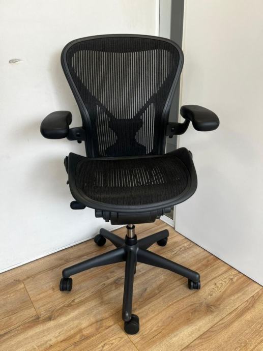 Refurbished Herman Miller Aeron Full Option - Posturefit