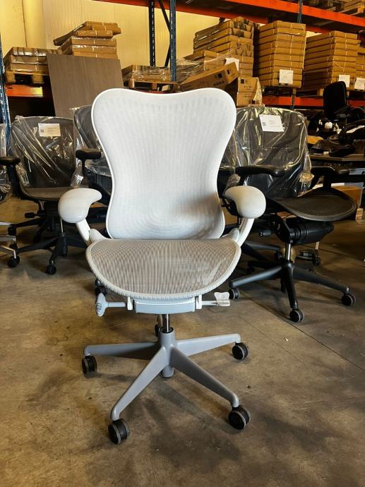 Refurbished Herman Miller Mirra 2 full option fog/studio white edition