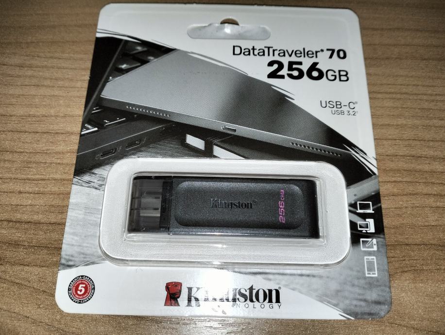 Kingston DataTraveler 70 256GB USB-C stick