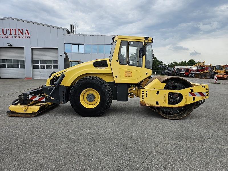 BOMAG BW213DH-4 BVC  2010g. Vibroploče