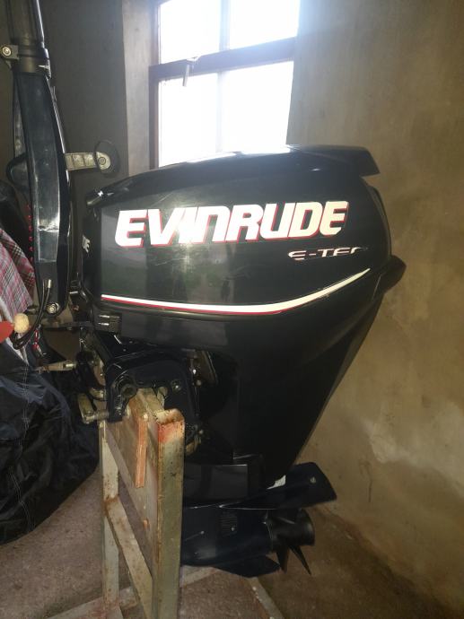 Evinrude 25 e-tec