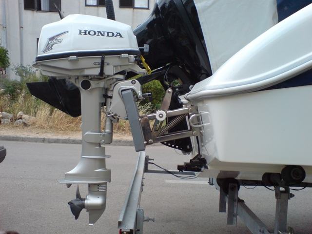 Vanbrodski motor Honda BF5