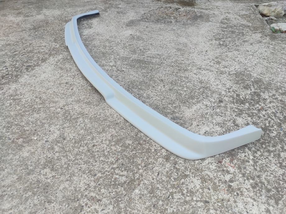 BMW E36 spoiler lip