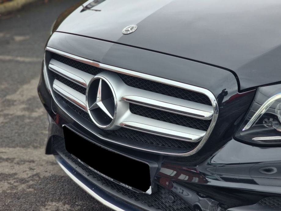 MERCEDES E-KLASA AMG W213 GRILL MASKA OEM