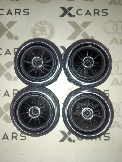 Audi A3 8V0820901 rešetke ventilacije