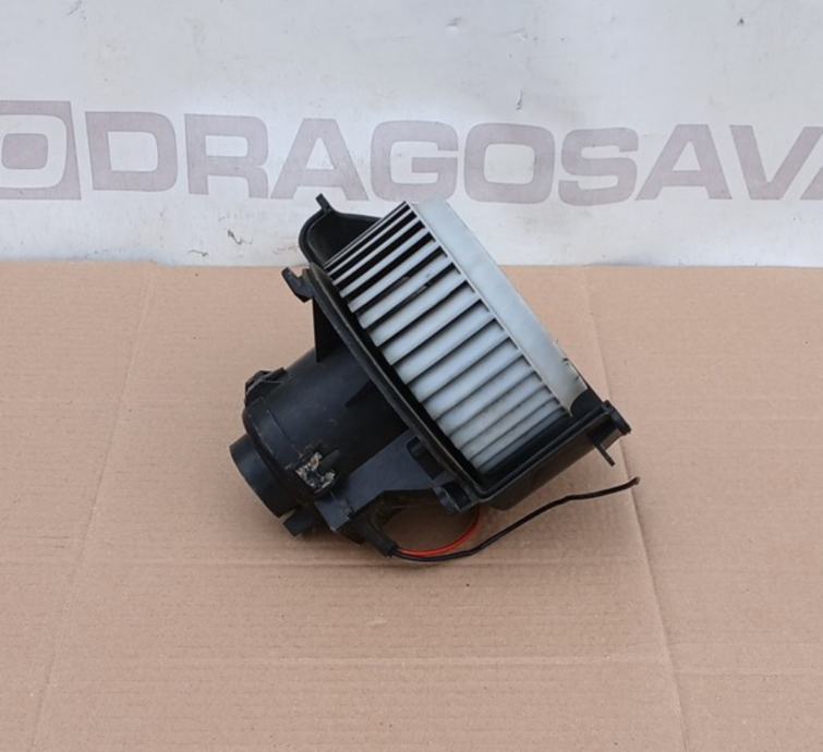 Motor ventilatora grijanja Opel Astra H 881060997