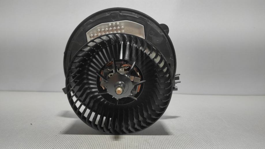 VENTILATOR KABINE SKODA KAROQ &gt; 17- 5Q1819021G