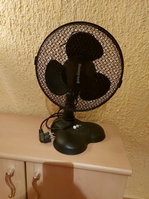 ventilator stolni