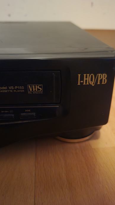 akai vs-p150 videoplayer vhs vcr video vs p150 neispravan