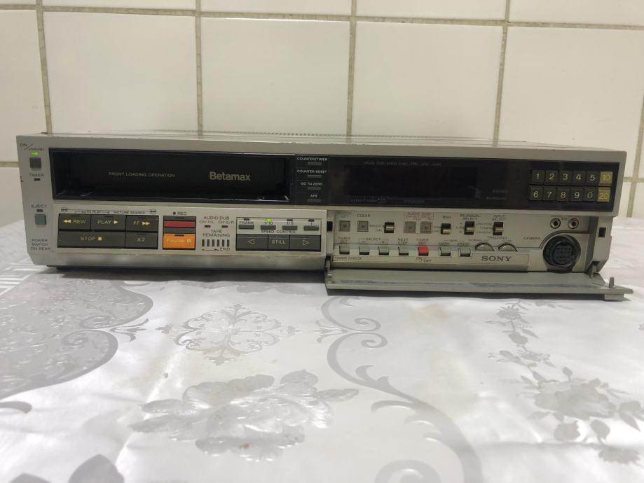 Sony SL-C9ES  Betamax video rekorder