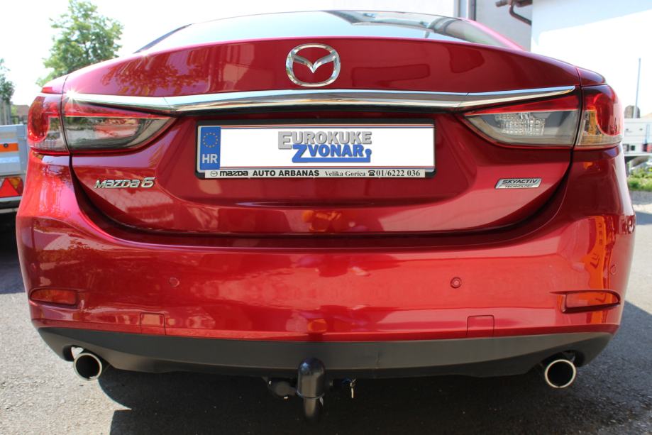 Mazda 6 limuzina od 2013. nadalje  - nevidljiva euro kuka