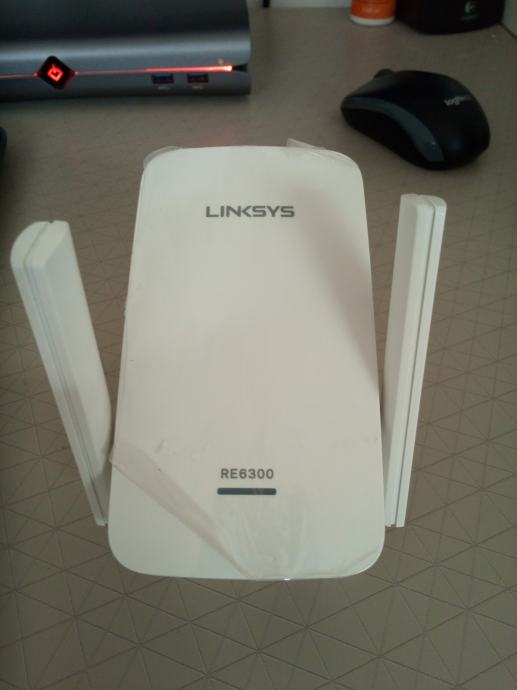 Linksys RE6300 WiFi Extender dual band pojačivač signala 2,4+5 GHz