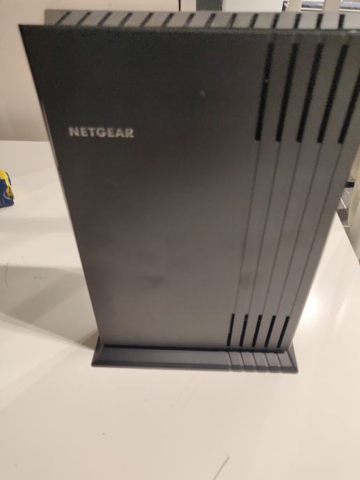 NETGEAR AX1800 WiFi Mesh Extender (EAX20)