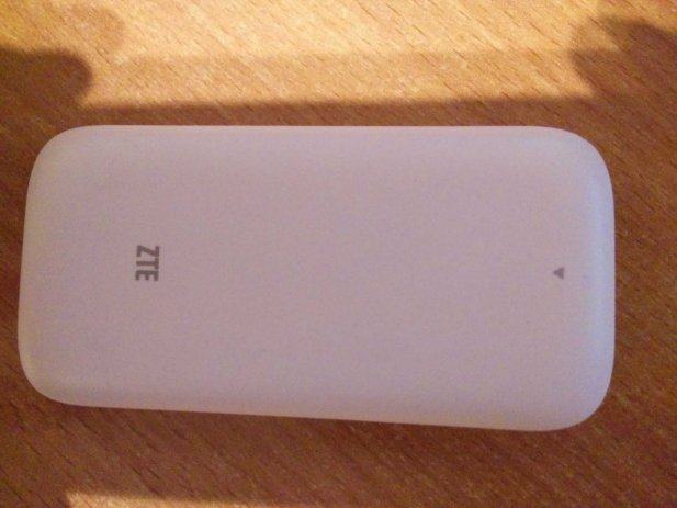 Zte mf83m не включается