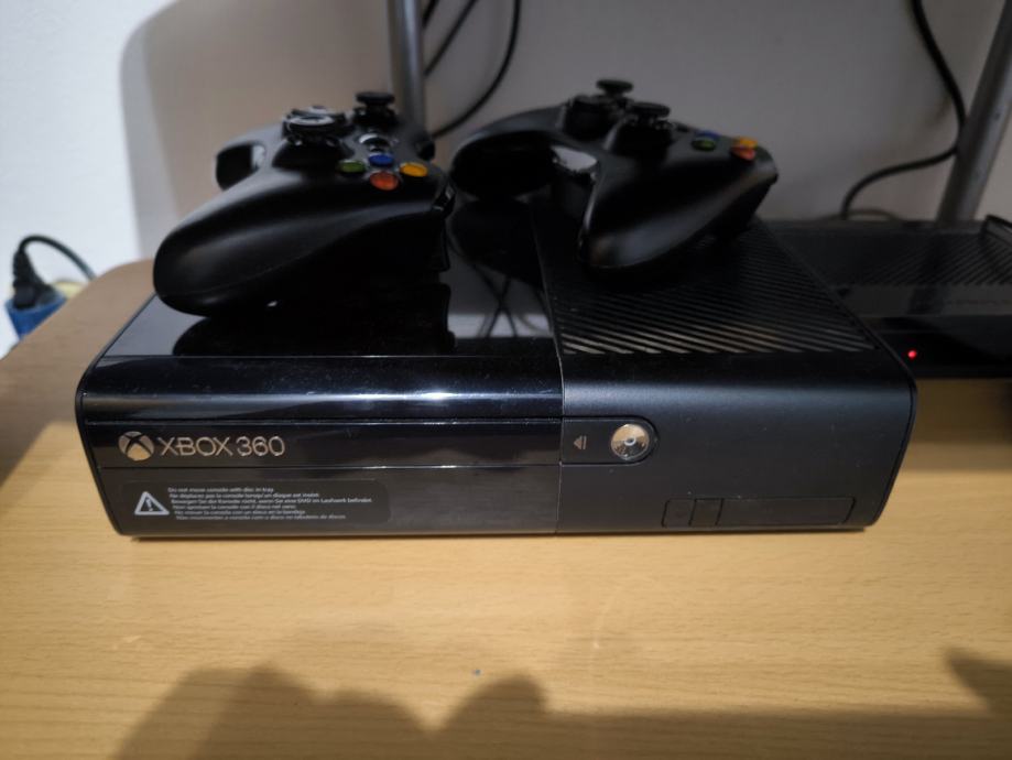 Xbox 360 E (jailbreak)