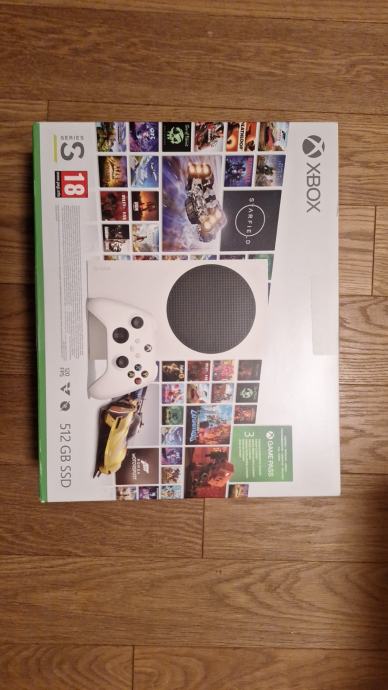 XBOX SERIES 512GB SSD + 3 MJESECA GAME PASS ULTIMATE