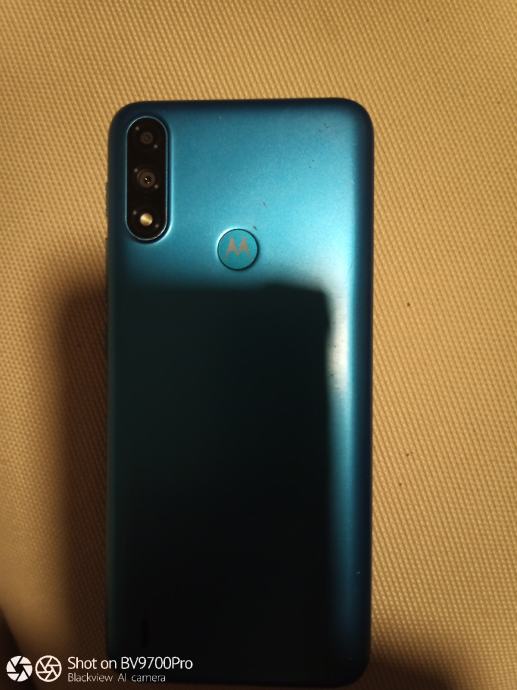 motorola moto e7 neispravna