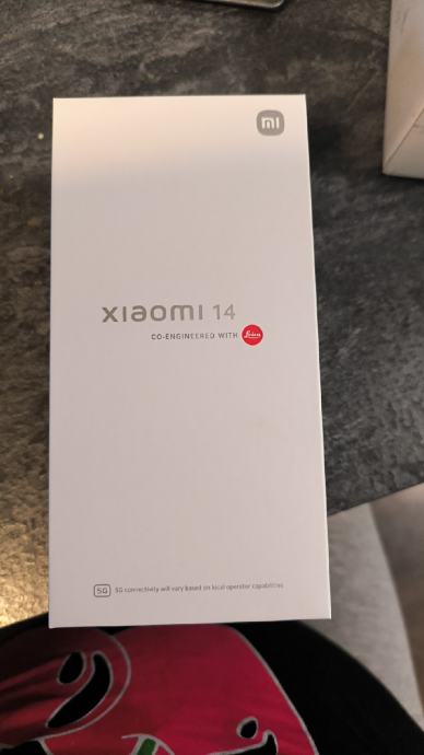 Xiaomi 14 black