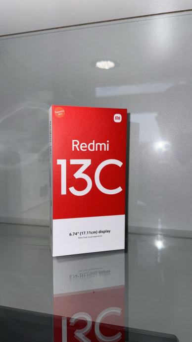 Xiaomi Redmi 13C 4GB/128GB Midnight black NOVO ZAPAKIRANO