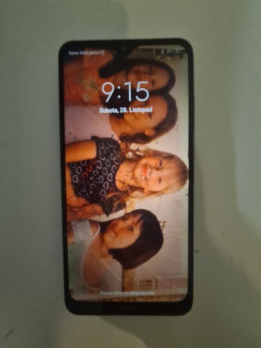 Xiaomi Redmi 8, razbijen ekran, touch radi, zaključan