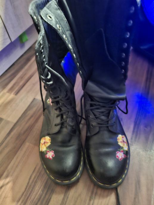 Dr Martens 1B99