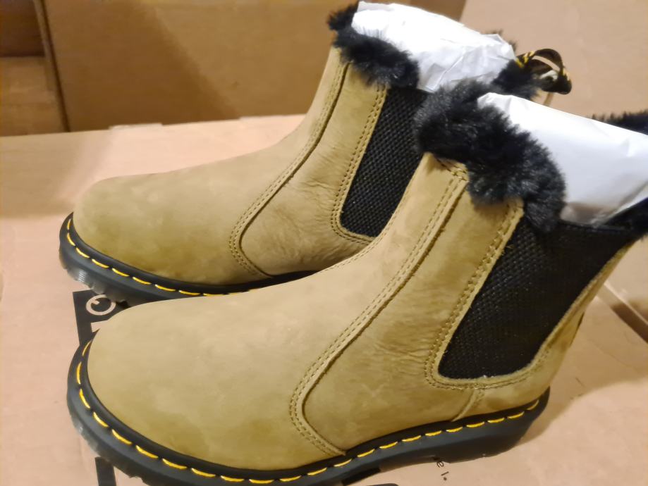 Dr. Martens br.37- 2976 Leonore