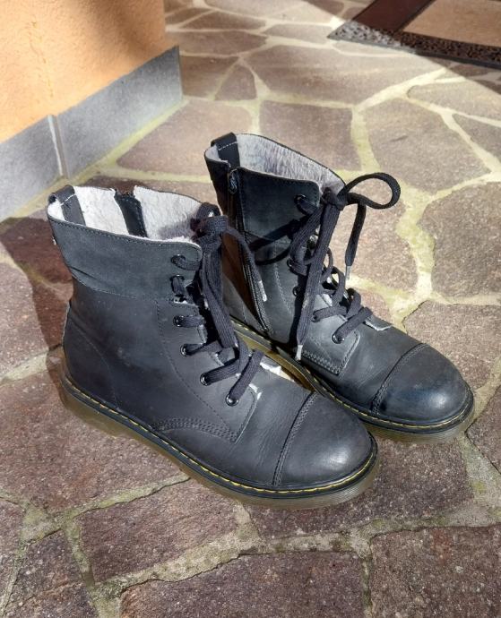 DR. MARTENS - ŽENSKE BROJ 38 - KO NOVE