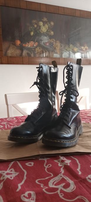 DrMartens visoke čizme br. 39