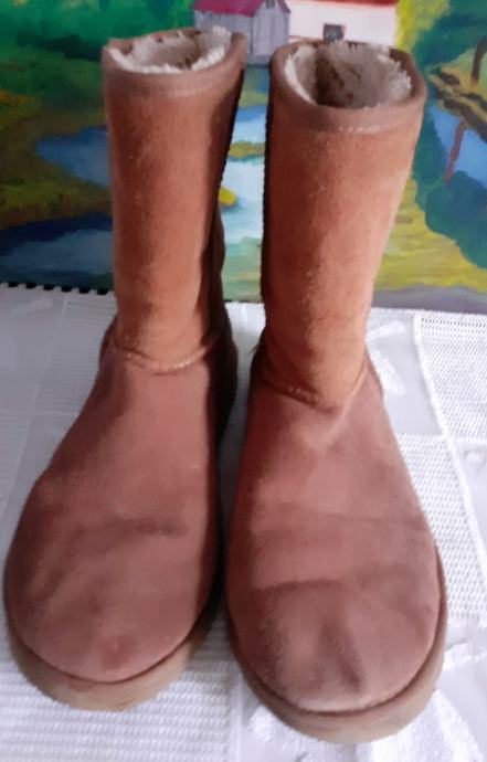 UGG cizme br 41