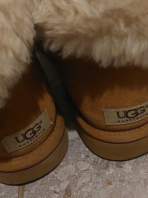 UGG  čizme original