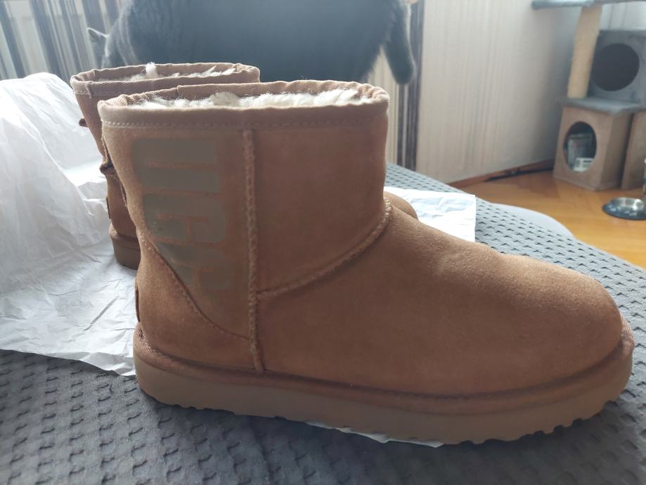 Ugg original vel 39 Classic mini