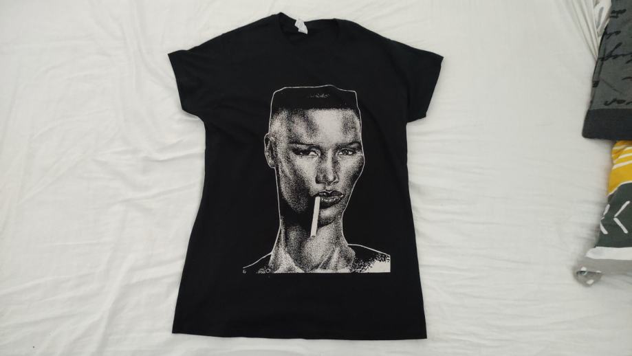 Ženska majica kratki rukava sa Grace Jones printom, **nova, nenošena**