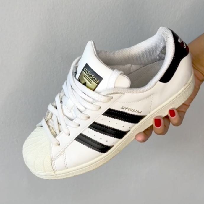 Adidas Superstar