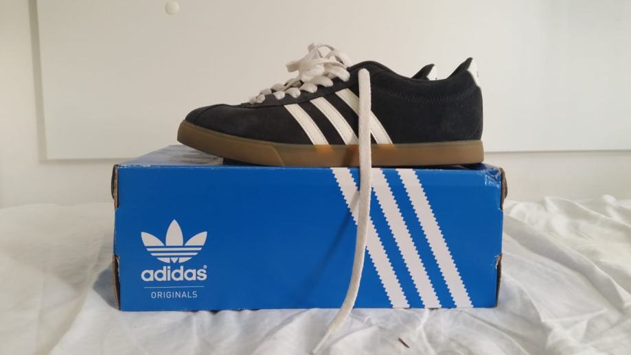 adidas 38 size