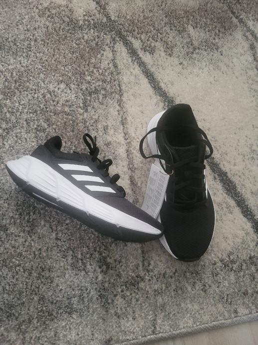 NOVE adidas tenisice