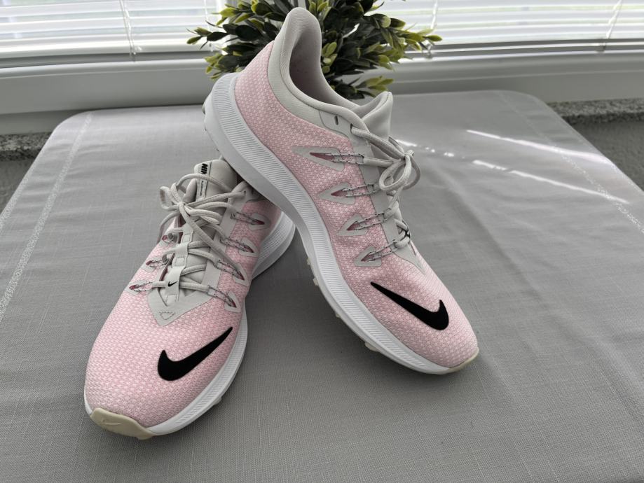 Nike roza patike vl.41