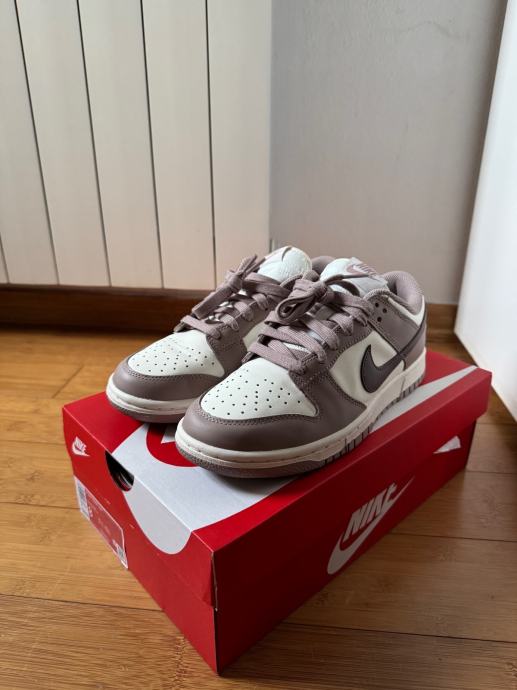 W Nike Dunk Low EUR 39