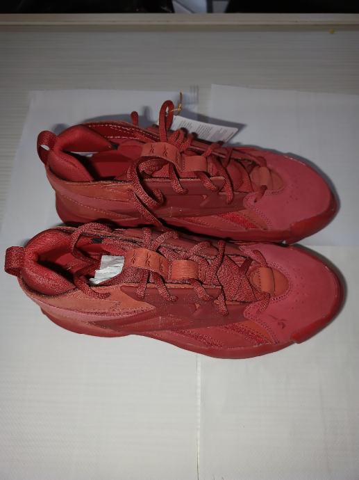 Ženske reebok tenisice br.39, nove