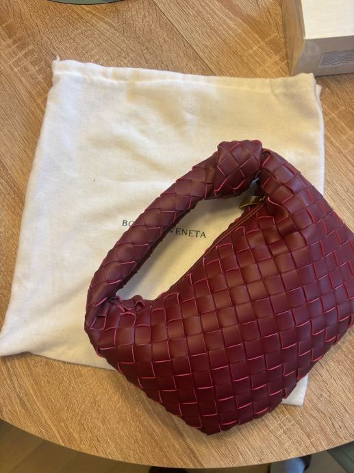 Bottega Veneta torbica