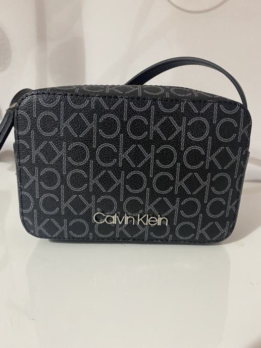 Calvin Klein CK torbica nova neuporabljena