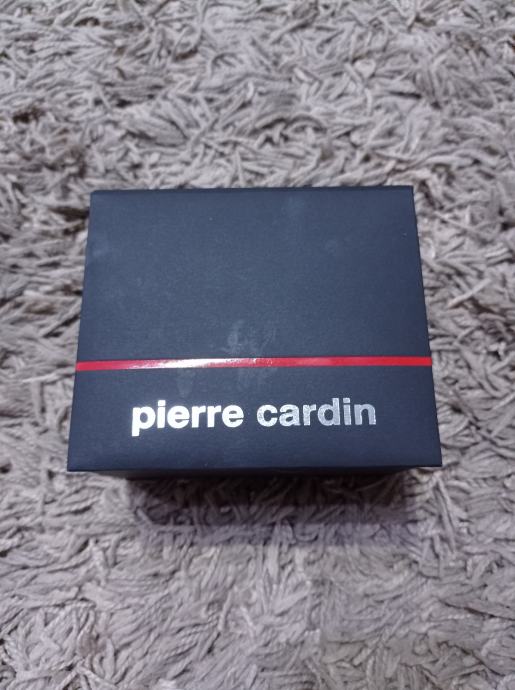 Pierre Cardin sat novo