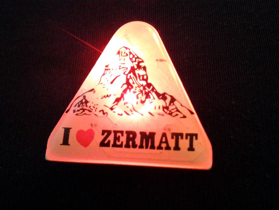 ŠVICARSKI SUVENIR SVJETLEĆI I LOVE ZERMATT