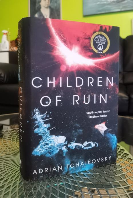 Adrian Tchaikovsky - Children of Ruin