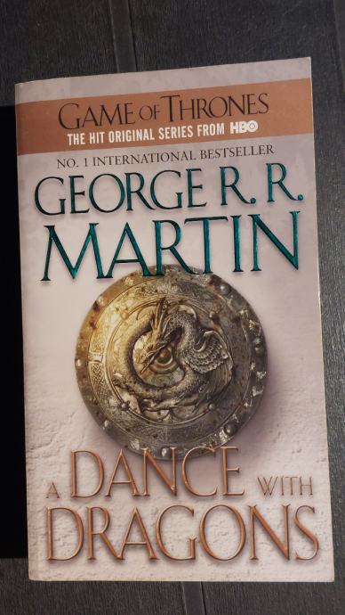 G.R.R.Martin - A Dance With Dragons