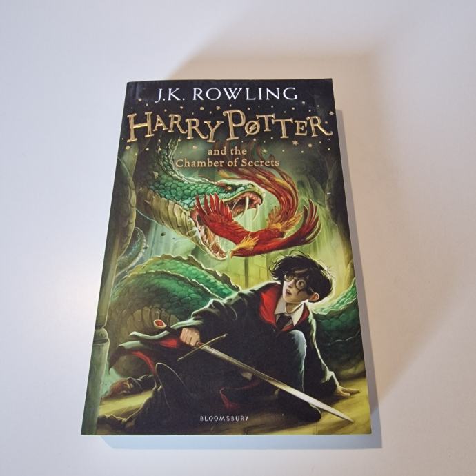 J.K. ROWLING HARRY POTTER and the Chamber of Secrets